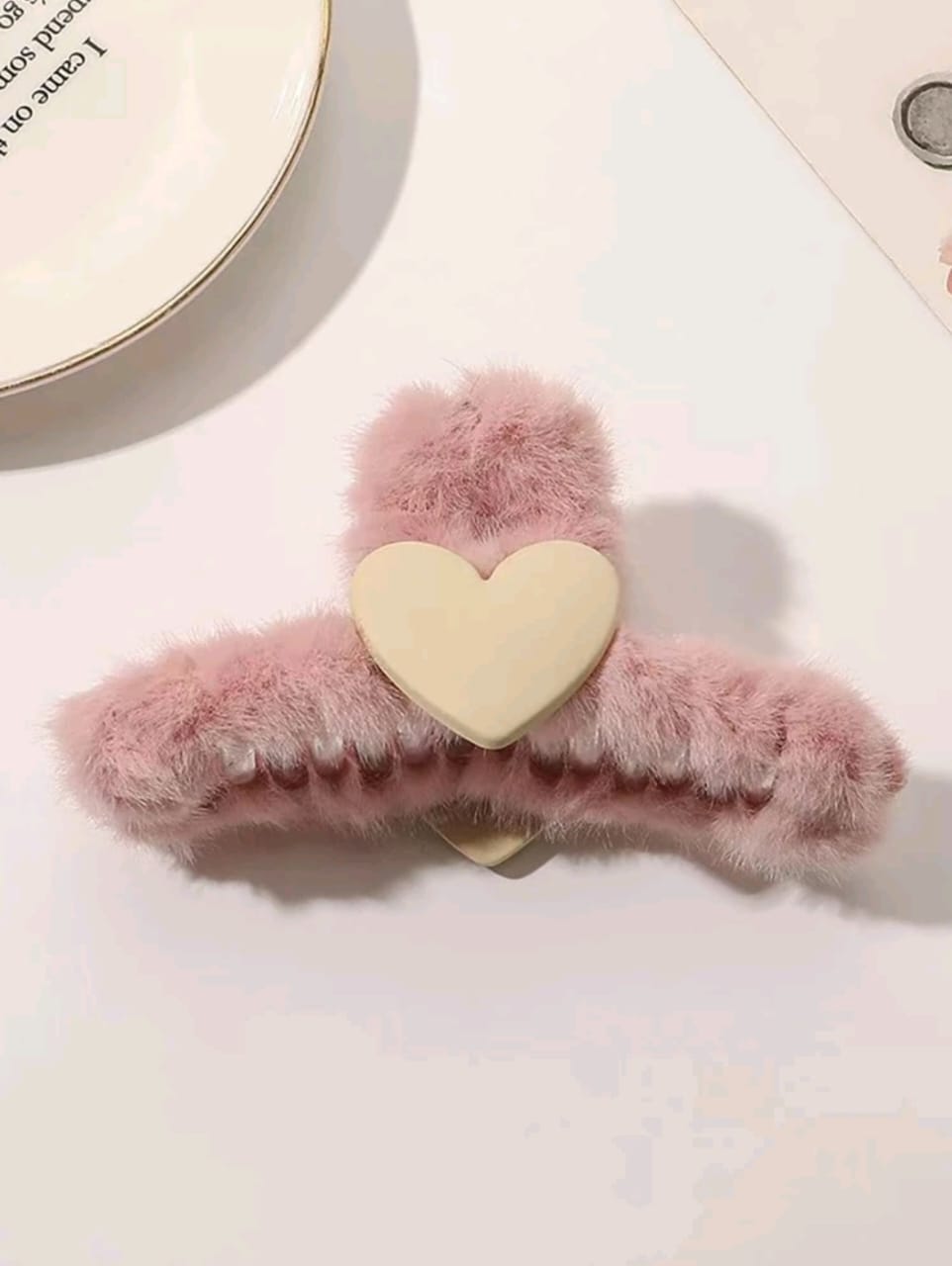 Heart claw clips