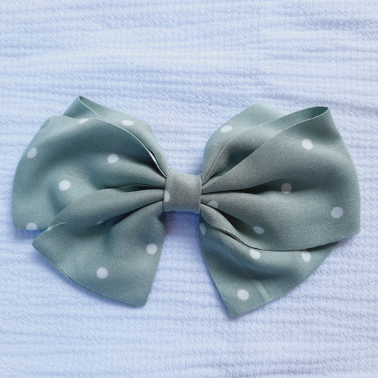 Double bow clip